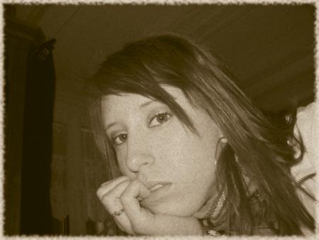 JuSt MeEh...