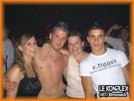 KeViN aU kOnPlEx...