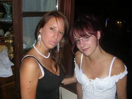 MoI fEaT LN...