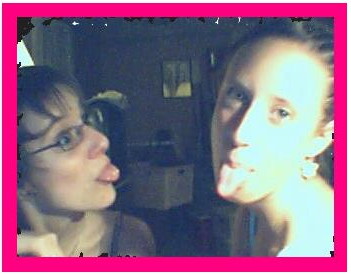 LN fEaT mOi...