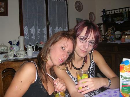 MoI fEaT LN...