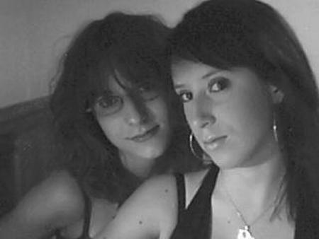 LN fEaT mOi...