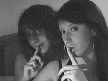 LN fEaT mOi...