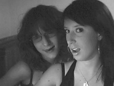 LN fEaT mOi...