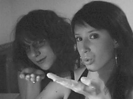 LN fEaT mOi...
