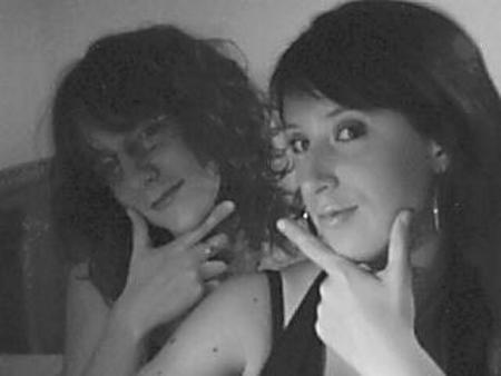 LN fEaT mOi...