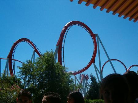 DrAgOn KaHn...